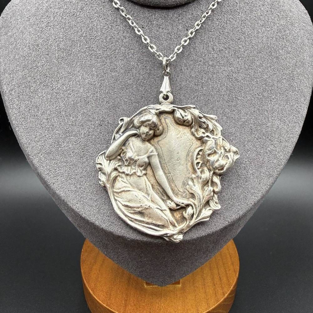 Vintage Art Nouveau Era Goddess Maiden Pendant Figural Lady Silver Tone Necklace